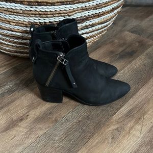 Steve Madden Julius Bootie